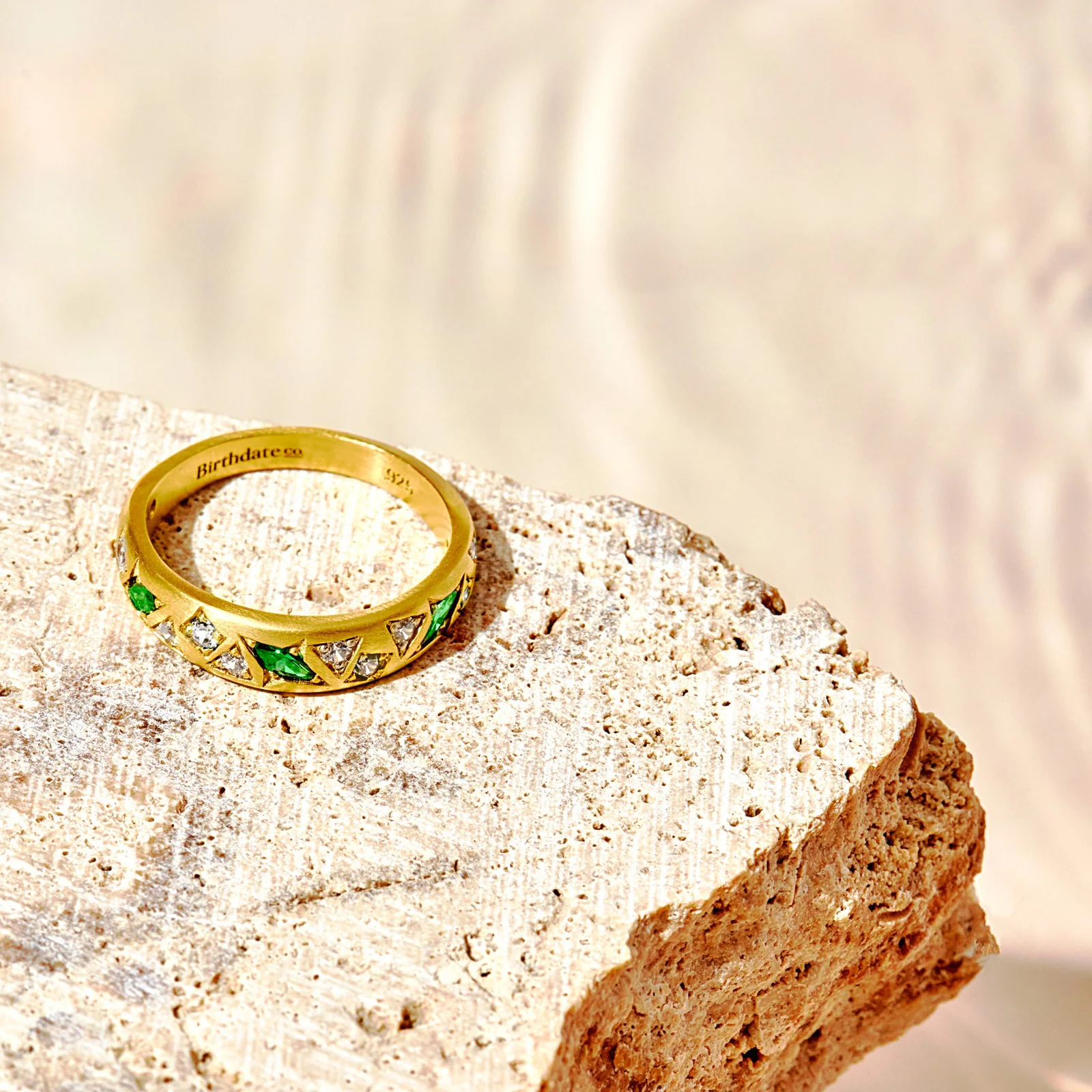 The August Birthstone Ring - Image 4